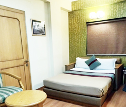 Hotel Sudesh Tower - Economy Room