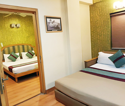 Hotel Sudesh Tower - Suite